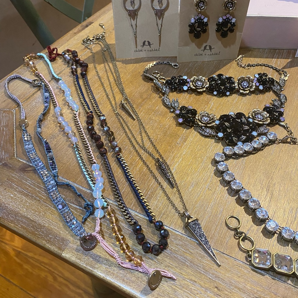 Absolutely MASSIVE Chloe + Isabel LOT - Picture 3 of 16